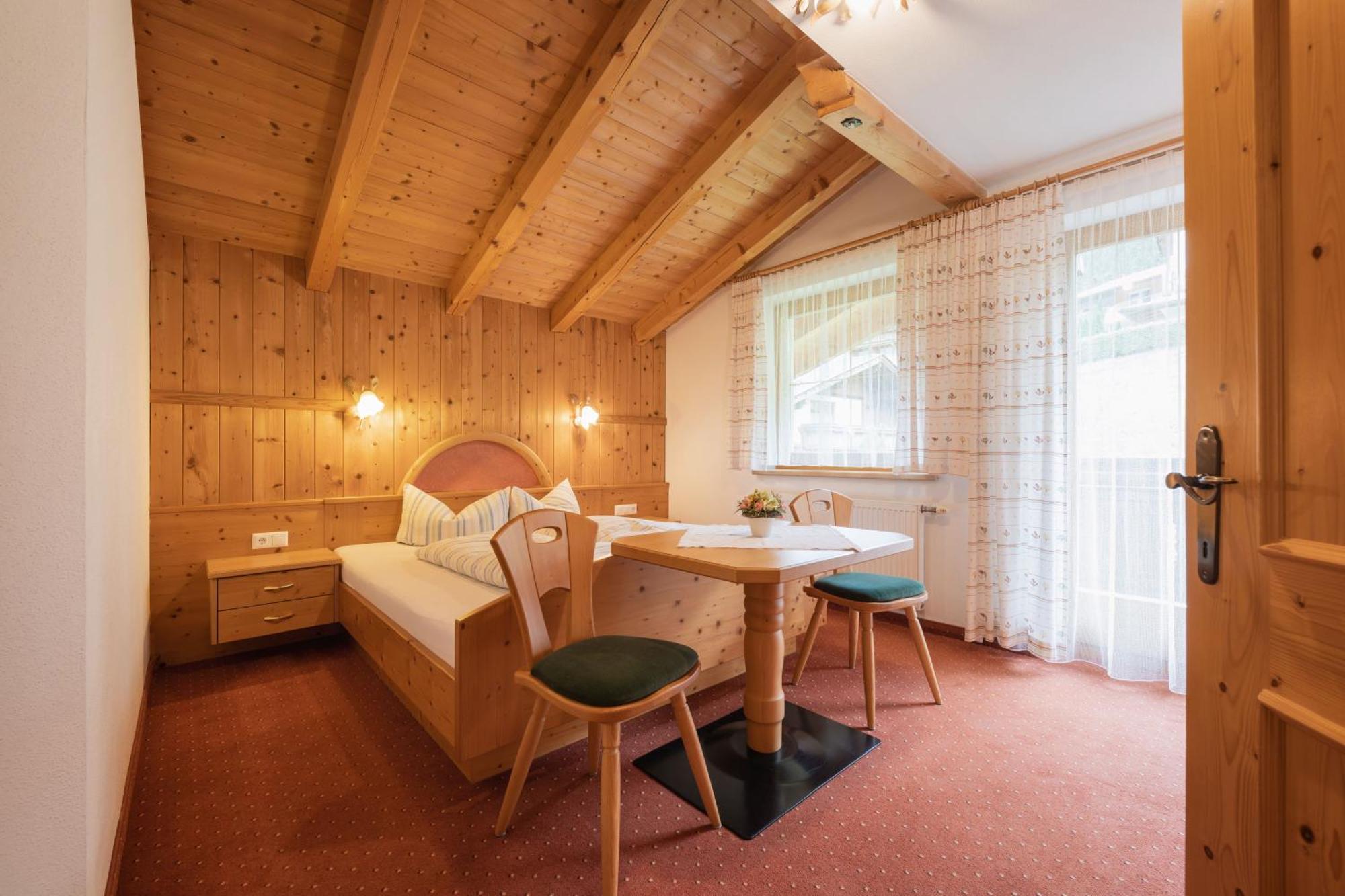 Haus Bergzauber Apartment Neustift im Stubaital Bagian luar foto